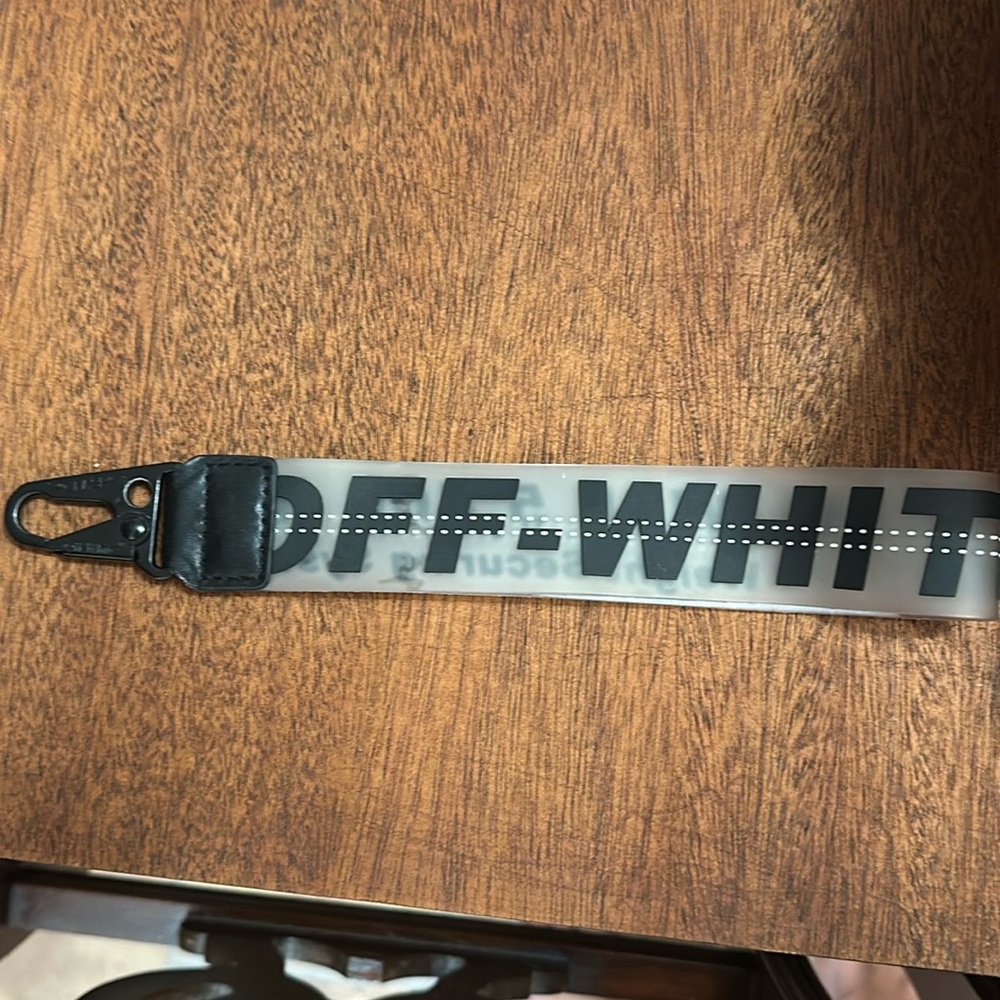 Off white keychain